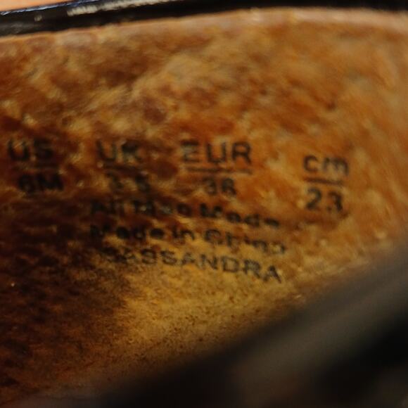 FRANCO SARTO   Black Patent Lug Sole Loafers   6M - Picture 12 of 12